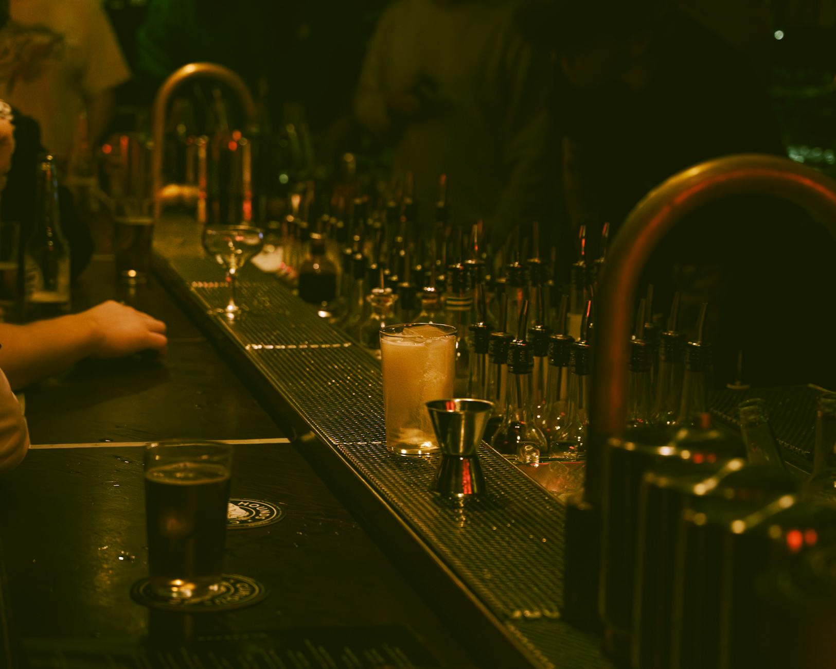 Atmospheric cocktail bar in the Saint-Géry district of Brussels